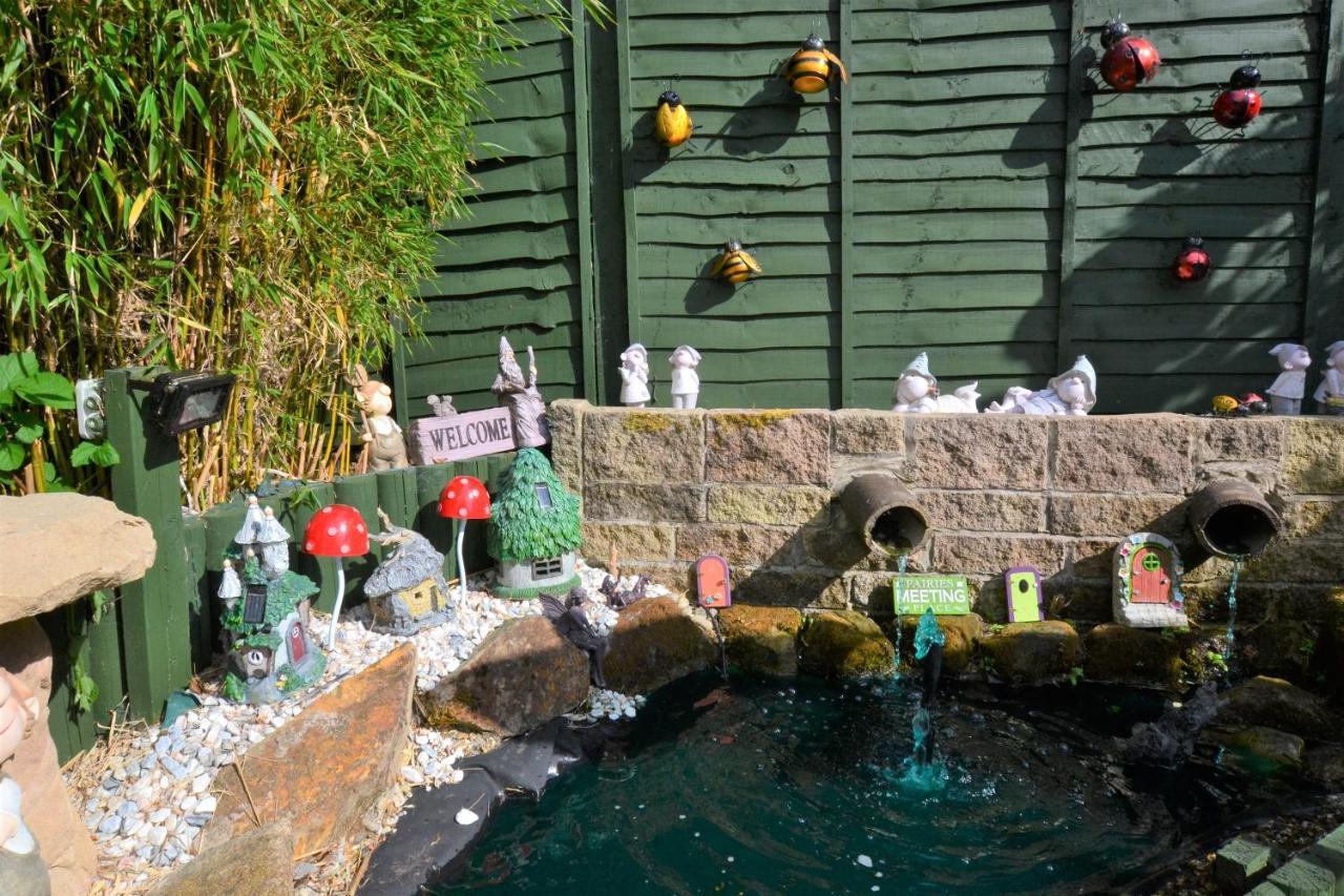Castle Green Bed And Breakfast Ashbourne  Exterior photo