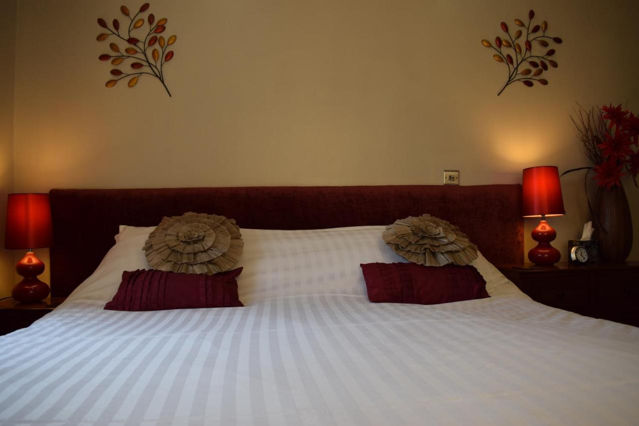 Castle Green Bed And Breakfast Ashbourne  Exterior photo