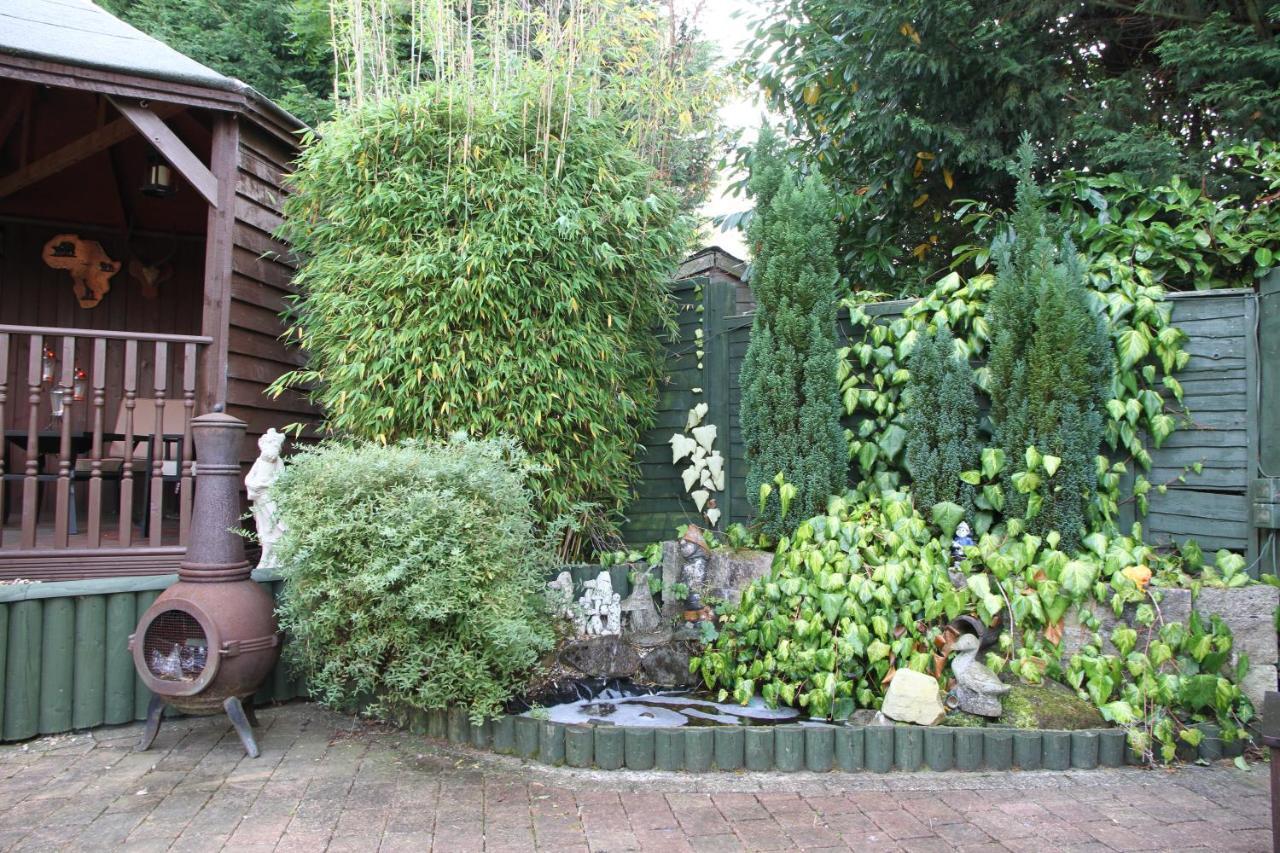 Castle Green Bed And Breakfast Ashbourne  Exterior photo